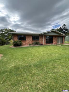 House For Lease - QLD - Kingaroy - 4610 - Well-Located Brick Home on Corner Block  (Image 2)