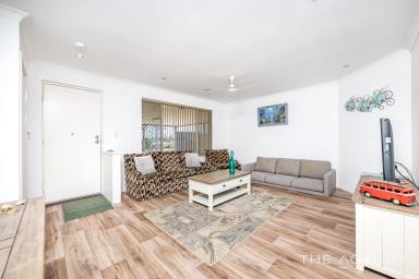 House For Sale - WA - Quinns Rocks - 6030 - Pocketful of paradise  (Image 2)