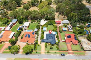 House For Sale - WA - Henley Brook - 6055 - Big On Size, Big On Lifestyle, Big On Location  (Image 2)