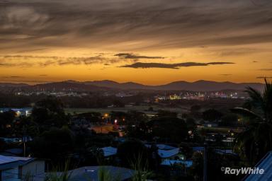 House For Sale - QLD - West Gladstone - 4680 - Elevated with Stunning Views in a Peaceful Cul-de-Sac!  (Image 2)