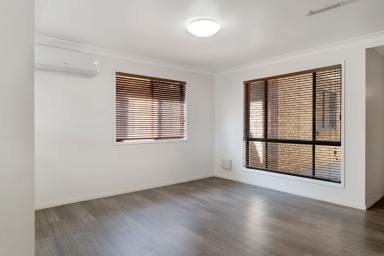 Townhouse For Lease - QLD - East Toowoomba - 4350 - Stylish, Low-Maintenance Townhouse in Prime East Toowoomba Location (Image 2)