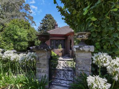 House For Sale - NSW - Bundanoon - 2578 - Iconic, Elegant and Exceptionally Rare  (Image 2)