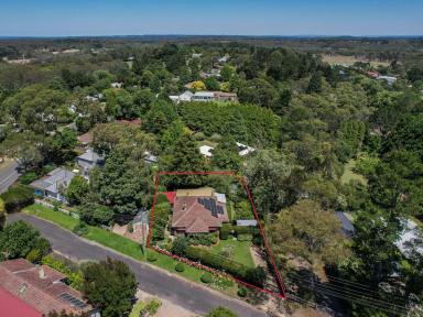 House For Sale - NSW - Bundanoon - 2578 - Cottage Life - Surrounded By Nature, Culture and Community  (Image 2)