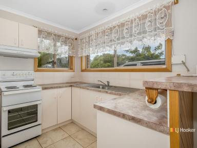 Unit Sold - TAS - Latrobe - 7307 - Lifestyle in Latrobe  (Image 2)