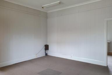 House For Lease - NSW - Wollongong - 2500 - HOSPITAL AND UNIVERISTY PRECINCT!  (Image 2)