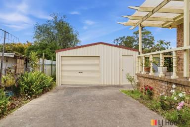 House For Sale - NSW - Surf Beach - 2536 - EASY ACCESS HOME  (Image 2)
