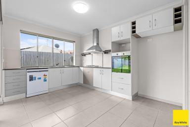 House Leased - QLD - Edmonton - 4869 - Spacious Family Home with Side Access!  (Image 2)