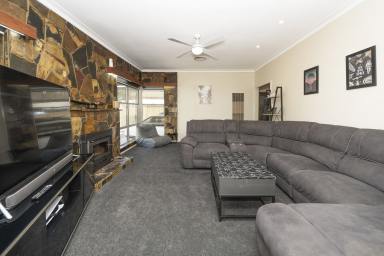 House For Sale - VIC - Swan Hill - 3585 - Spacious Family Living with Poolside Entertaining  (Image 2)