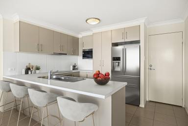 Unit For Sale - QLD - Glenvale - 4350 - Well-Appointed Duplex Offering Space, Privacy & Convenience  (Image 2)