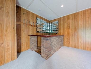 House For Sale - VIC - Kerang - 3579 - 3 Living Areas  (Image 2)