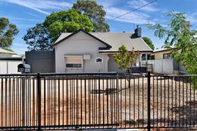 House For Sale - VIC - Mildura - 3500 - Fully Renovated Family Home  (Image 2)