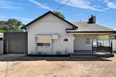 House For Sale - VIC - Mildura - 3500 - Fully Renovated Family Home  (Image 2)