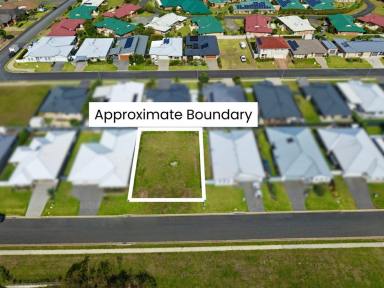 Residential Block For Sale - NSW - Old Bar - 2430 - BUILD YOUR DREAM HOME IN HIGHLY DESIRABLE LOCATION  (Image 2)