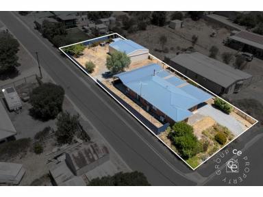 House For Sale - SA - Springton - 5235 - Ready to move straight in!  (Image 2)