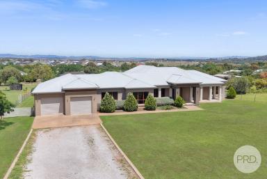 House Sold - NSW - Tamworth - 2340 - Grand Family Living in Luxurious Suburb  (Image 2)
