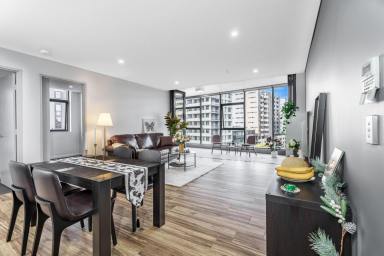 Apartment For Sale - NSW - Mascot - 2020 - 3-Bedroom Apartment with Resort Facilities & 2 Car Spaces  (Image 2)