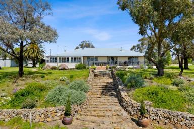 Lifestyle For Sale - VIC - Bannockburn - 3331 - Exceptional Rural Living  (Image 2)