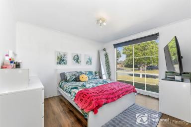 House For Sale - VIC - Cranbourne West - 3977 - PERFECT FOR FHB'S, INVESTORS & DOWNSIZERS!  (Image 2)