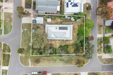 Land/Development Expressions of Interest - VIC - Bendigo - 3550 - Three Street Frontage Development Site in Desirable City Fringe Pocket  (Image 2)