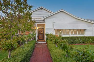 House For Sale - VIC - Mildura - 3500 - WELCOME HOME  (Image 2)