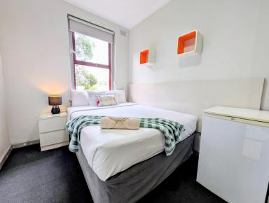 Apartment For Lease - NSW - Forest Lodge - 2037 - Across the road from Sydney University  (Image 2)