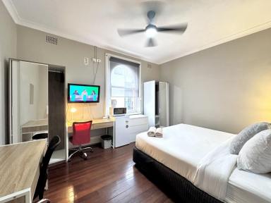 Flat For Lease - NSW - Haymarket - 2000 - Haymarket - Prime Sydney Location - Cnr George St and Central Station  (Image 2)