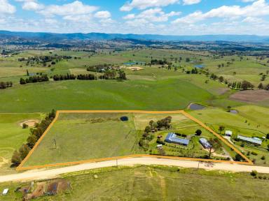 Acreage/Semi-rural For Sale - NSW - Candelo - 2550 - COUNTRY LIVING!  (Image 2)