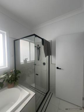 House For Lease - NSW - Old Bar - 2430 - Modern Near-New Family Home in Sought-After New Estate  (Image 2)