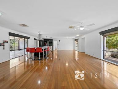 House For Sale - VIC - Maiden Gully - 3551 - An Exceptional Lifestyle Awaits, Maiden Gully.  (Image 2)