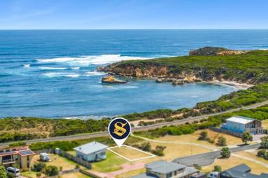 Residential Block For Sale - VIC - Peterborough - 3270 - FRONT ROW OCEAN VIEWS ON THE ICONIC GREAT OCEAN ROAD!  (Image 2)