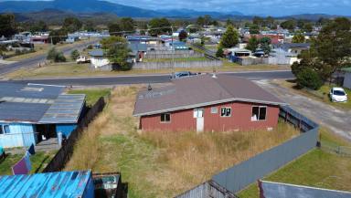 House Sold - TAS - Zeehan - 7469 - Auction  (Image 2)