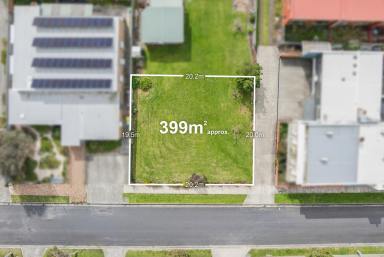 Residential Block For Sale - VIC - Apollo Bay - 3233 - A GOLDEN OPPORTUNITY  (Image 2)