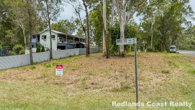 Residential Block For Sale - QLD - Lamb Island - 4184 - 602 sqm Elevated Corner Block  (Image 2)