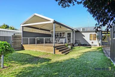 House For Lease - NSW - Dubbo - 2830 - 3 bedroom home just a short distance from the CBD & Tamworth Street shops  (Image 2)
