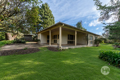 House For Sale - VIC - Somers - 3927 - A Rare Opportunity in a Prized Coastal Setting  (Image 2)