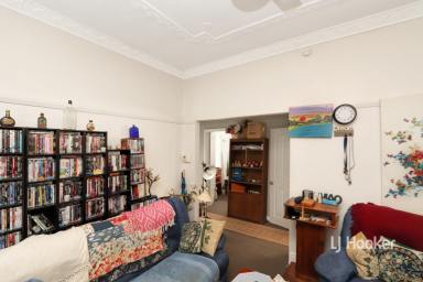 House For Lease - NSW - Inverell - 2360 - Tidy 2 Bedroom Cottage  (Image 2)