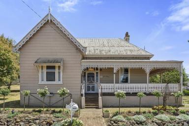House For Sale - VIC - Terang - 3264 - Acorn Manor - Circa 1898  (Image 2)
