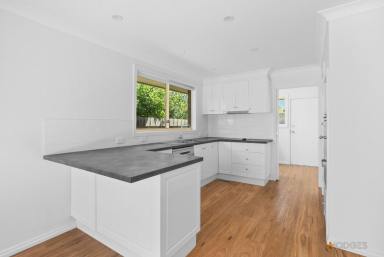 Unit Leased - VIC - Mordialloc - 3195 - FRESHLY PAINTED | IMMACULATE PROPERTY | HALF BLOCK  (Image 2)