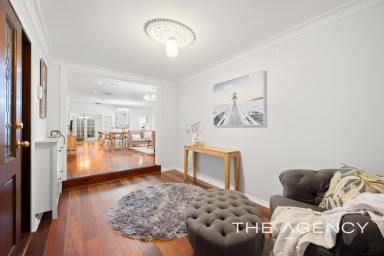 House For Sale - WA - Waikiki - 6169 - Where Character Meets Comfort  (Image 2)