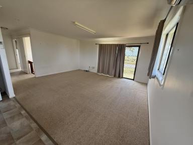 House For Lease - NSW - Calliope - 2462 - RURAL LIFESTYLE WITHOUT THE HASTLE  (Image 2)