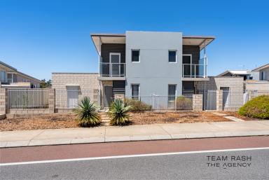 House For Sale - WA - Bertram - 6167 - Modern Comfort and Convenience at 116B Price Parkway  (Image 2)