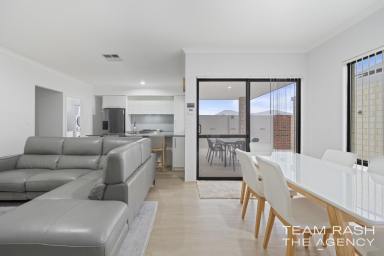 House For Sale - WA - Ellenbrook - 6069 - Stylish Family Living in the Heart of Ellenbrook  (Image 2)