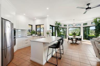 Lifestyle For Sale - QLD - Hodgson Vale - 4352 - Hopetoun Hills  (Image 2)