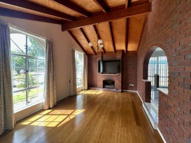 House Leased - VIC - Seabrook - 3028 - Spacious Family Living in a Prime Seabrook Location  (Image 2)