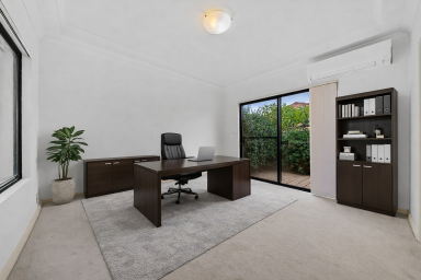 House For Sale - WA - Applecross - 6153 - Spacious 3×3×2 Family Home in Applecross  (Image 2)