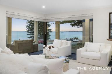 House For Sale - WA - Watermans Bay - 6020 - Watch the World Drift By  (Image 2)