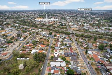 House For Sale - WA - Balga - 6061 - Retain, Rent & Build | 769sqm R40 Site with 4x2 Family Home!  (Image 2)