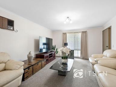 House For Sale - VIC - West Bendigo - 3550 - Development Potential 6 Lazarus Street, West Bendigo.  (Image 2)