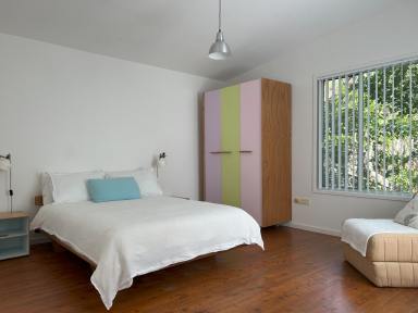 House For Lease - NSW - Suffolk Park - 2481 - 2 Bedroom Beachside cottage  (Image 2)