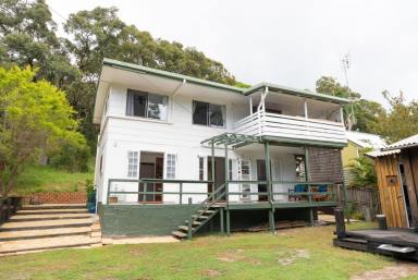 House For Sale - QLD - Point Lookout - 4183 - A dual living (plus studio) lifestyle investment 100m from the beach  (Image 2)